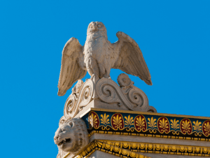 owl symbolizing wisdom