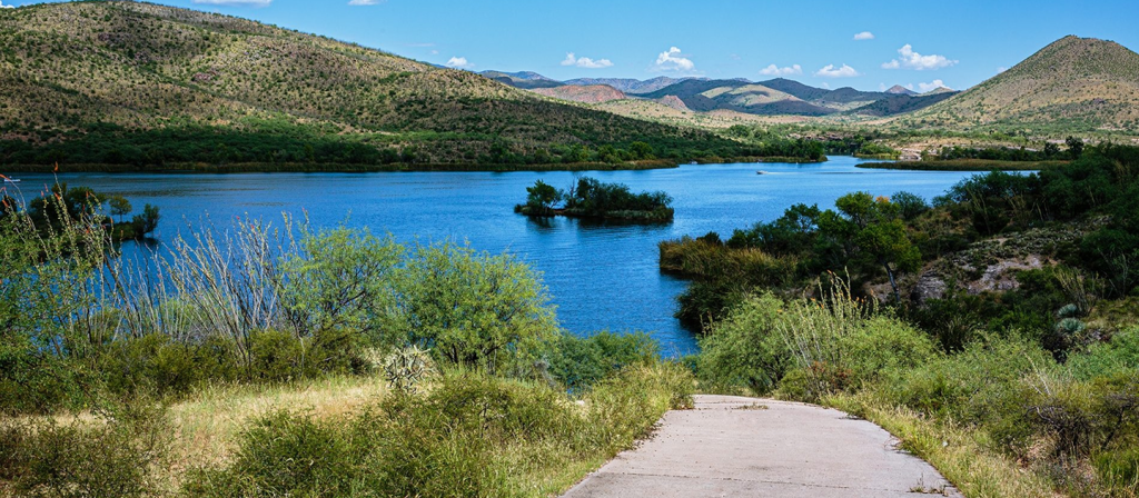 Arizona Patagonia Lake State Park Scene