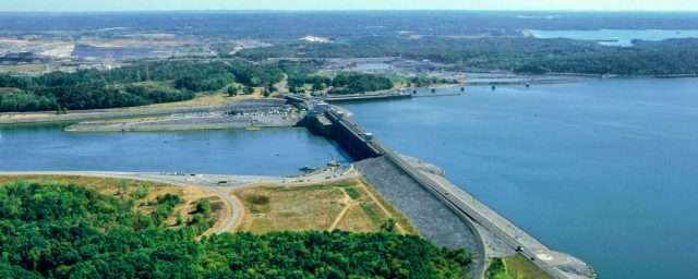 Kentucky KY Lake Dam Scene