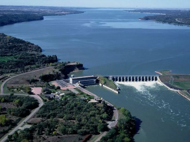 Nebraska Lewis And Clark Lake Scene