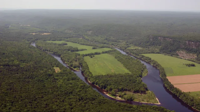 Pennsylvania Delaware River--Hog Island Rd. Scene